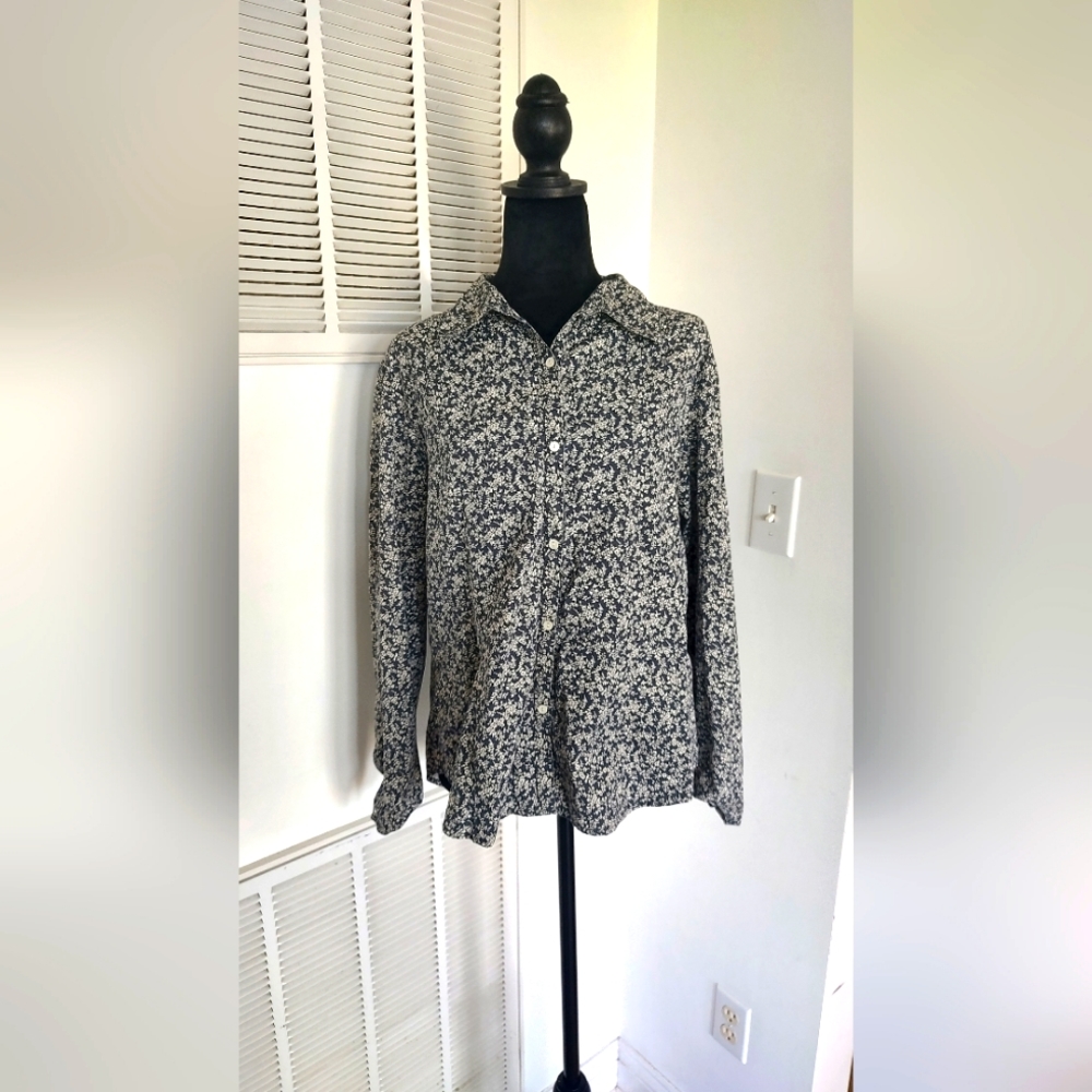 Ann Taylor floral button down blouse 14